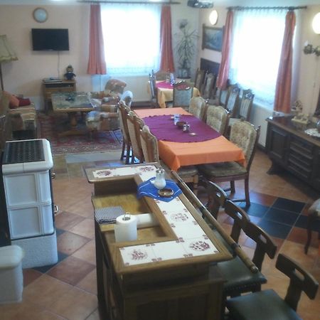 Penzion Hugo Sedlec-Prcice Bagian luar foto