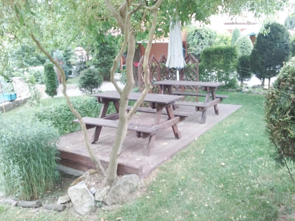 Penzion Hugo Sedlec-Prcice Bagian luar foto